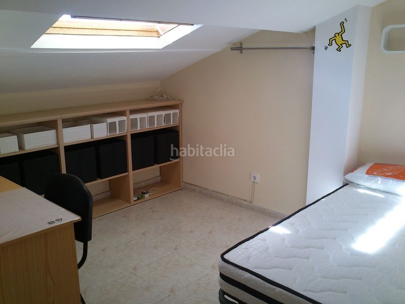 Foto c665f196-c4ab-48e1-a64a-b893f6c88e8e. Àtic amb aparcament a La Creu del Grau Valencia