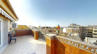 Lloguer Àtic a Bailén. ¡el ático que estabas esperando! privacidad, terraza y a un paso