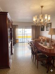 Flat  Carrer de timoneda. Piso de 166 m² en extramurs – zona abastos