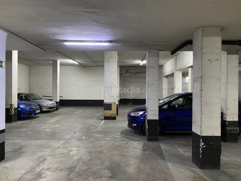 Foto 202a120a-fdee-46a3-8f4f-767484f3e0e7. Parking coche pablo iglesias Prosperitatplaza de parking de aproximadamente 9 m2, tiene largo de 4,62 metros de largo y 1,93 m2 de ancho.finca en Barcelona