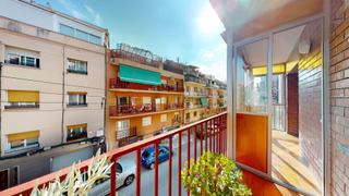 Flat in Verdum. Parque guineueta  via juliavivienda de 70 m2 construidos más 6 m