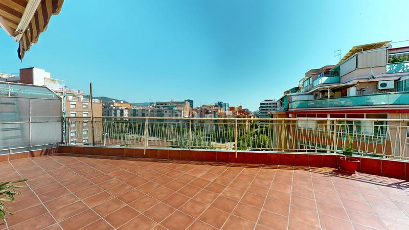 Foto 161c4d3e-0534-48b9-b71b-e571ebf8ff90. Àtic a Les Planes Hospitalet de Llobregat (L´)