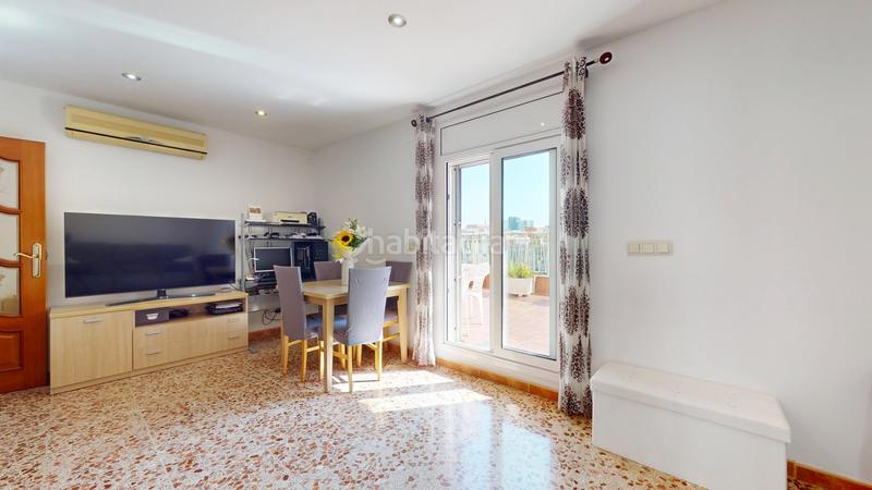 Foto 30edf2aa-c808-447b-990e-b26608d8023c. Àtic a Les Planes Hospitalet de Llobregat (L´)