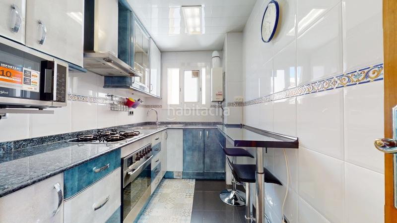 Foto f5d1acbb-5f1a-4f70-b88c-f4fcd727e252. Àtic a Les Planes Hospitalet de Llobregat (L´)