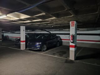 Aparcament cotxe a Verdum