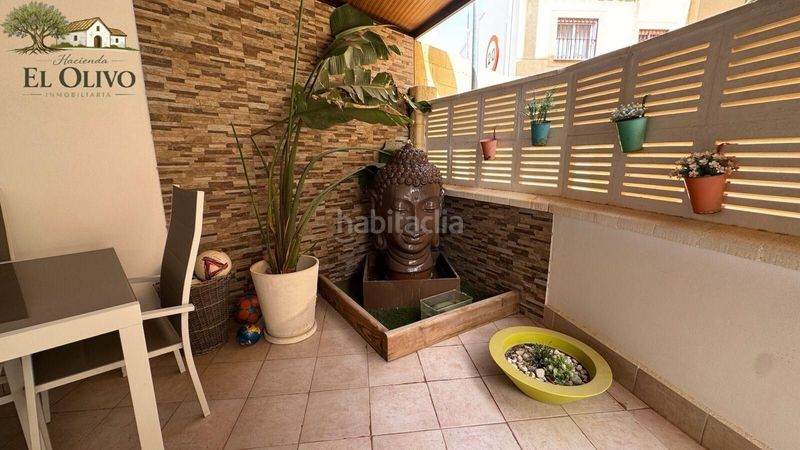 Foto cf7bce5b-b9c7-48b0-baaa-b08e185e7185. Maison jumelée avec parking dans Retamar Almería