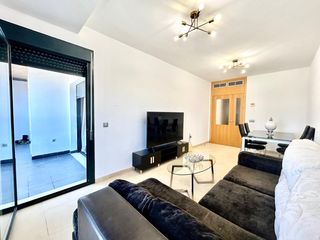 Etagenwohnung  Calle sierra de g�dor. Piso bien ubicado, 2 habitaciones, terraza y amueblado