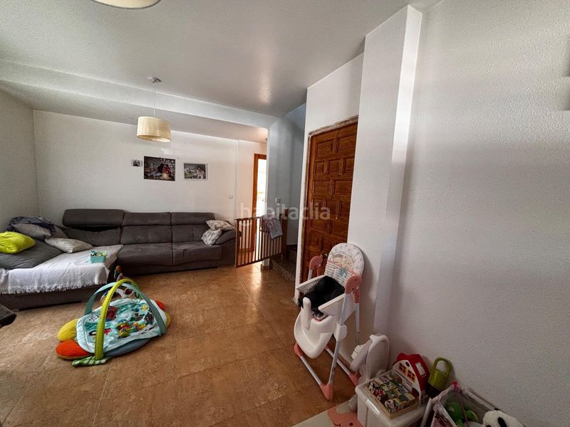 Foto bca6ccf1-dc4d-4267-955d-8d05f9a454ef. Casa adossada amb aparcament a Roldán Torre - Pacheco