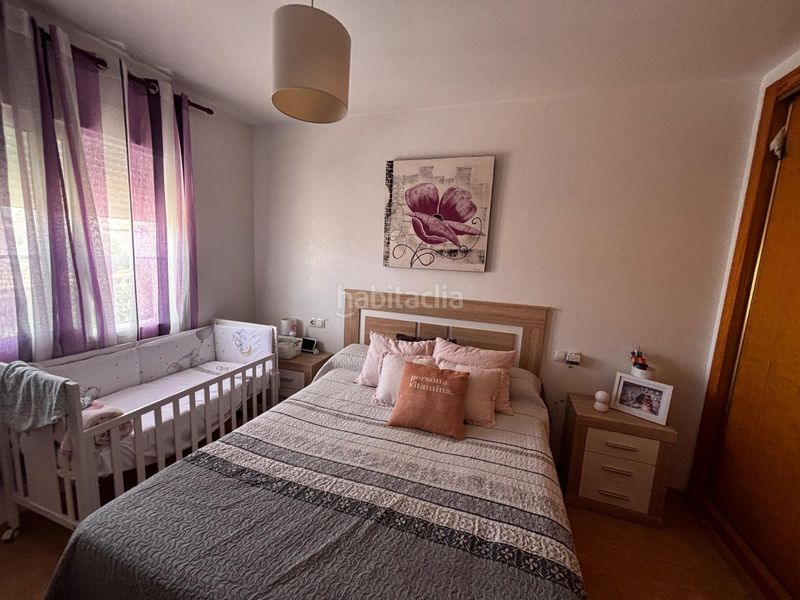 Foto eb7783fb-f02c-43f2-b0ba-8af34db6a354. Casa adossada amb aparcament a Roldán Torre - Pacheco