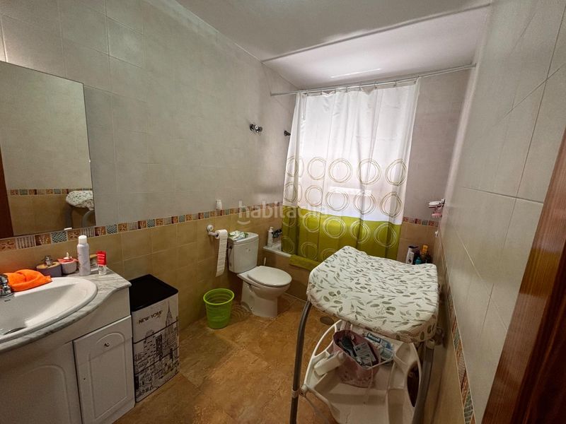Foto eec96282-85b4-4250-a60d-3a4ade4ceeae. Casa adossada amb aparcament a Roldán Torre - Pacheco
