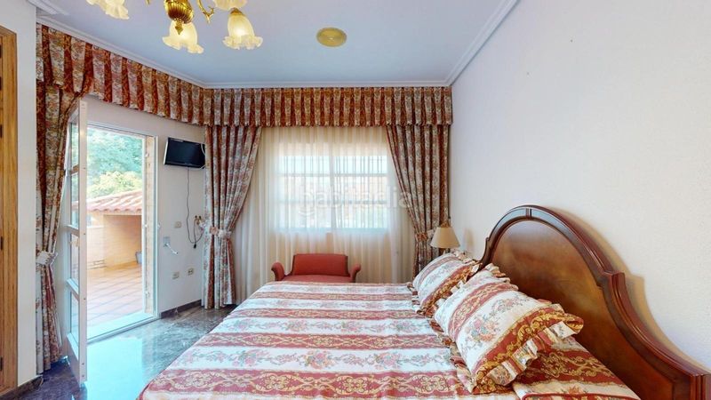Foto b47fa816-1e44-4c17-8bd3-7a242ceb3d31. Xalet a cresta gallo 2 a Santo Angel Murcia