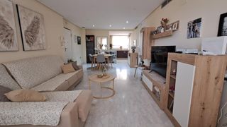 Pis  Avenida alemania-hacienda alamo 113. Precioso piso con terraza en los olivos