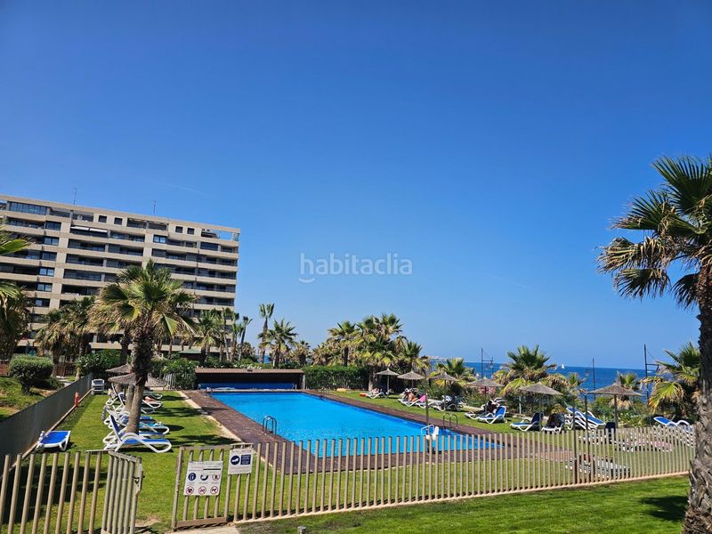 Foto 00b4aa45-db0d-4a3f-bc61-8c02e912e86d. Àtic amb calefacció aparcament piscina a Punta Prima Torrevieja