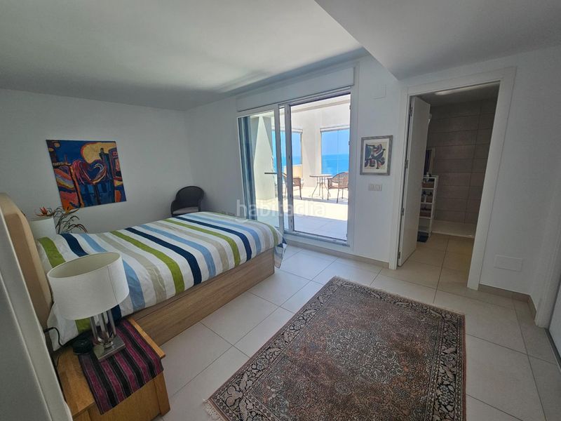 Foto caeb6f5a-2a1d-40c7-b856-b7bc325841af. Àtic amb calefacció aparcament piscina a Punta Prima Torrevieja