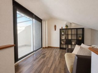 Duplex  4 rosaleda 16. Precioso triplex en algezares