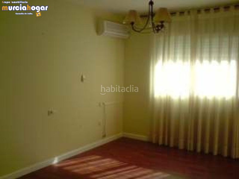 Foto fbd51685-ee65-4ca7-abe6-c6c35944cf09. Casa a Torreagüera Murcia