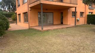 Apartament  Urbanitzacio mirador. Planta baja en urbanización masnou