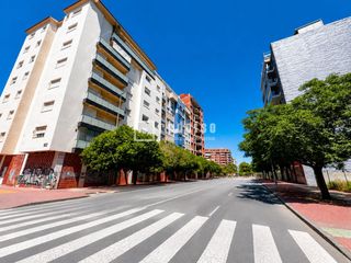 Apartament a Juan Carlos I