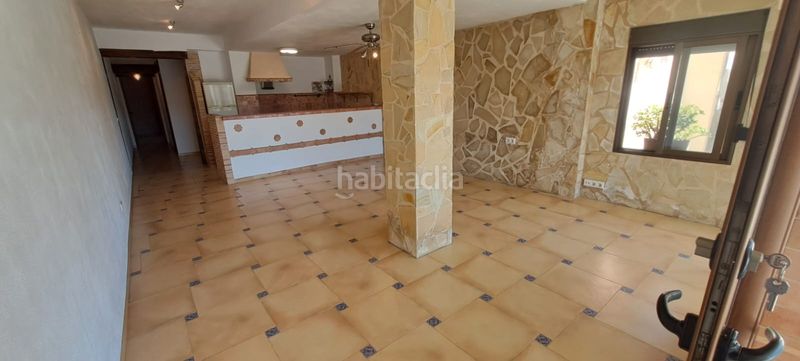 Foto 1a7eee3d-bef0-49e8-a1cf-fb112ca2eaec. Miete reihenhaus mit kamin pool in Benissa pueblo Benissa