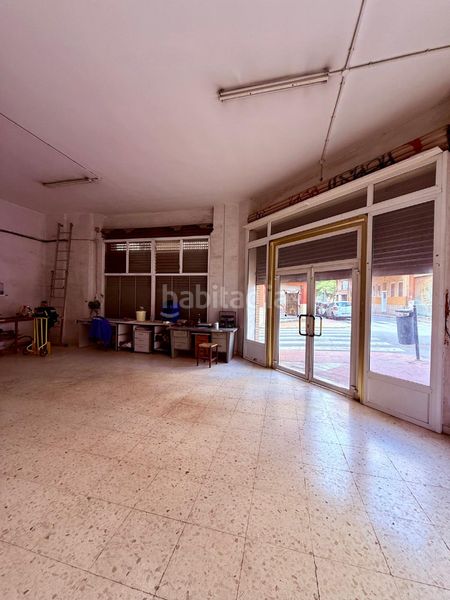 Foto 2efe1ba8-3a01-433e-92db-618187208138. Lloguer local comercial a Santo Domingo Alicante