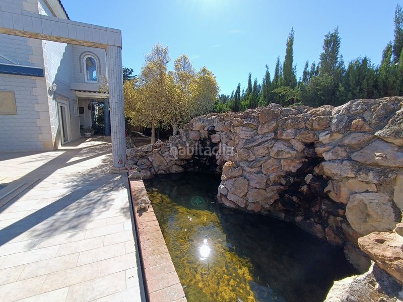 Foto a772b025-e1c2-4830-a3c1-6d4d2e9f134b. Xalet amb xemeneia calefacció aparcament piscina a San Fulgencio