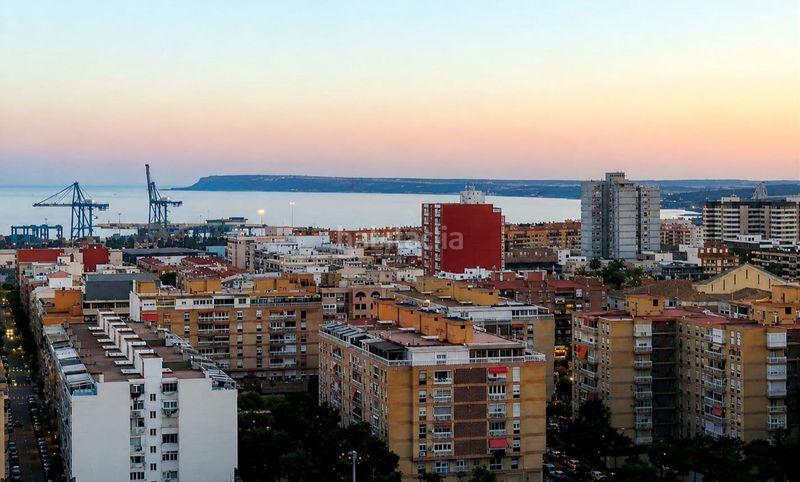 Foto 7d96540c-0c97-4b5b-8b35-4e6d8900b98e. Pis a Santo Domingo Alicante