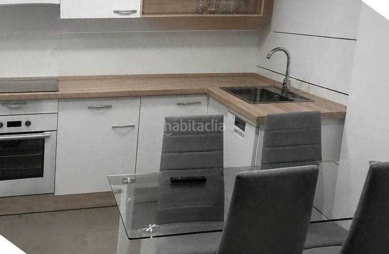 Foto b0273d97-81e1-40f5-85c7-9361846fb1f9. Pis a Santo Domingo Alicante