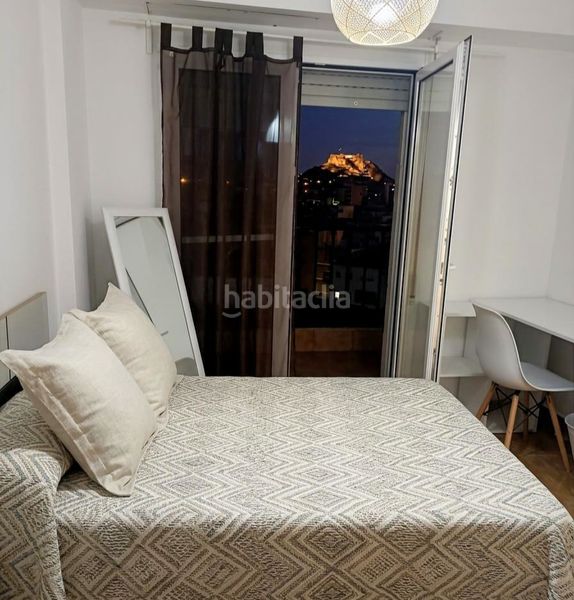 Foto bb38d982-342f-4e3a-abac-c637b600b6be. Pis a Santo Domingo Alicante