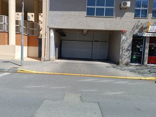 Posto auto  Carrer beniarbeig. Garaje en venta junto a vía parque