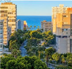 Pis  Avenida benidorm. Vivienda en venta en edificio club del mar, con garaje