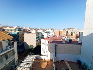 Pis a Avinguda Alcoi