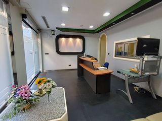 Local Comercial a Calle General Espartero