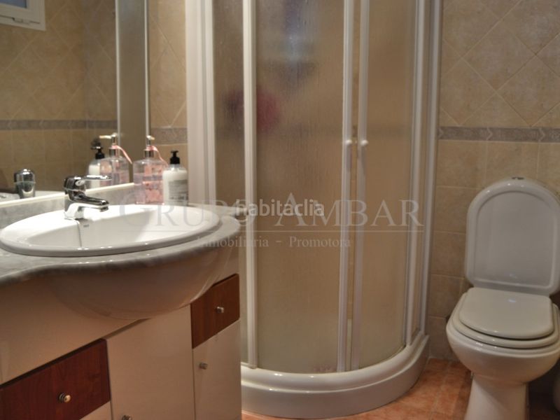 Foto 0a605ea7-d298-4397-ab76-09a19111d126. Casa adossada amb aparcament a S´Eixample-Can Misses Ibiza