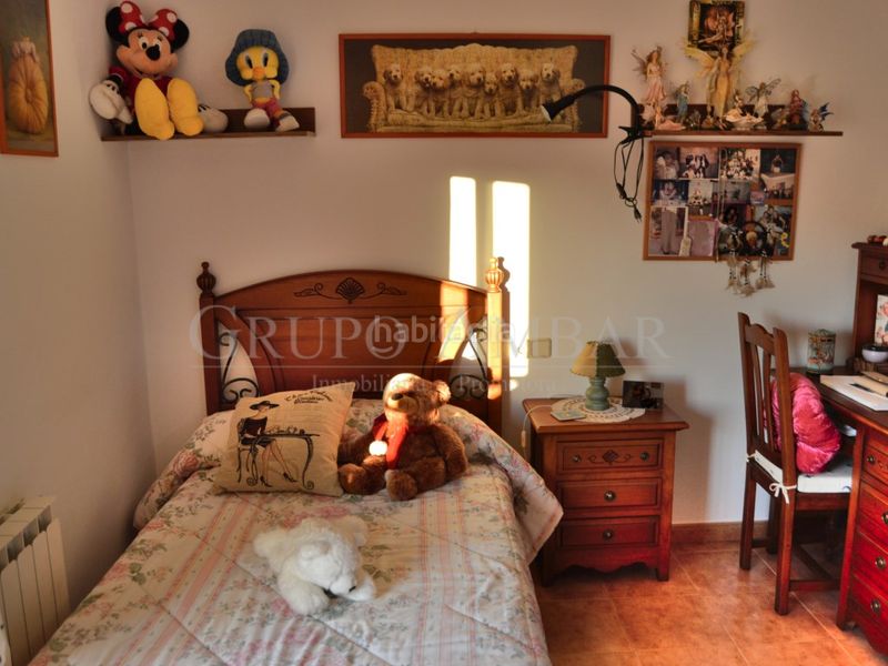 Foto 426e7738-9094-45f0-94c4-9aa64d9b7ebf. Casa adossada amb aparcament a S´Eixample-Can Misses Ibiza