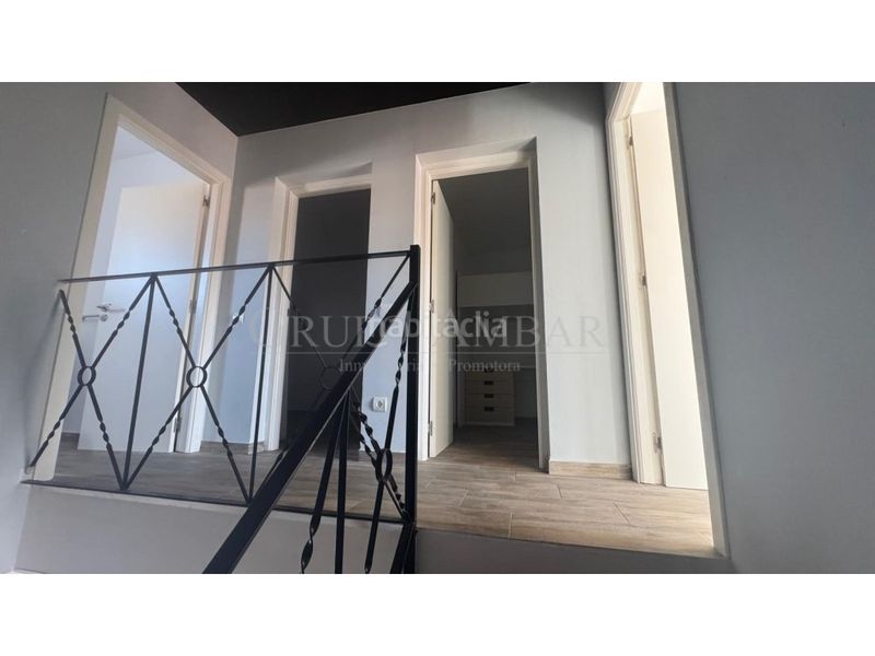 Foto cd94cc40-57d5-41e1-a557-de0f19bfaae5. Affitto duplex con parcheggio in Ses Figueretes - Platja d'en Bossa - Cas Serres Ibiza