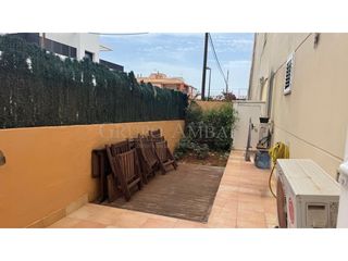 Planta baixa  Calle des fornas. Planta baja en casas baratas