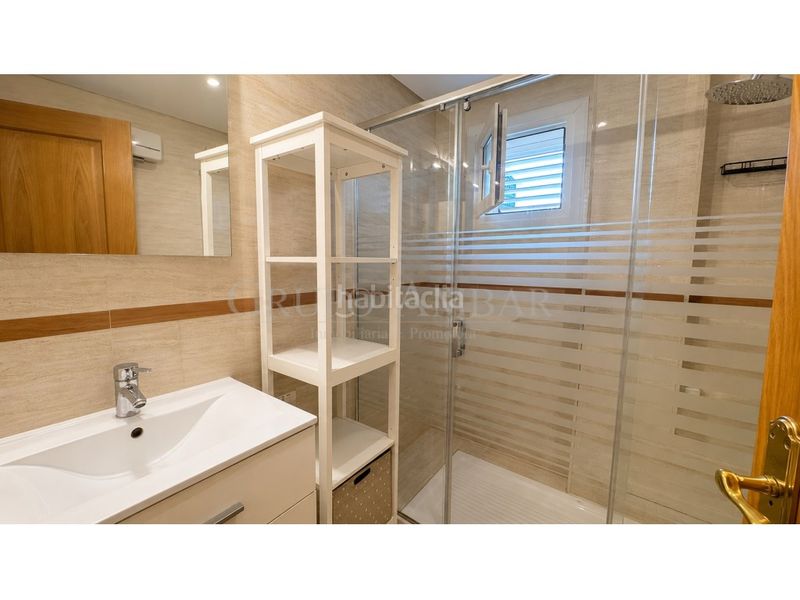 Foto bad4b4bd-8b71-4285-9869-ef0884533bb3. Planta baixa amb aparcament a S´Eixample-Can Misses Ibiza