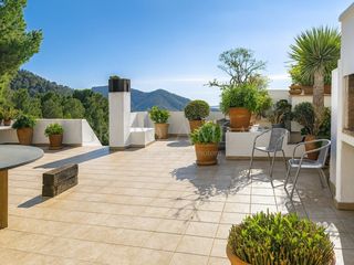 Dachwohnung  Calle las lavandas. Atico con solárium, vistas al mar y a la montaña en valverde, sa