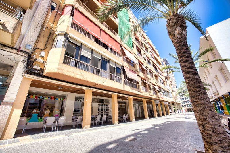Foto 57153f9f-6b4b-42f3-ba12-fb0d3decab91. Pis amb calefacció a Centro Urbano Benidorm