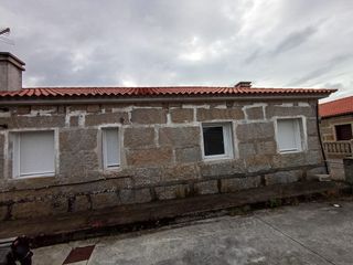 Mas  Barrio virxe das mareas 51. Casa marinera en zona de puerto y playas o grove