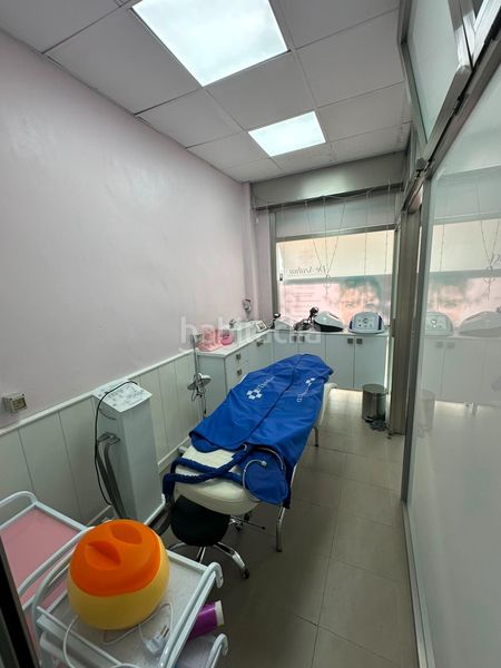 Foto e10861a4-6670-4f9b-af7f-4822203bc670. Pas-de-porte local commercial dans colores - entreparques Sevilla