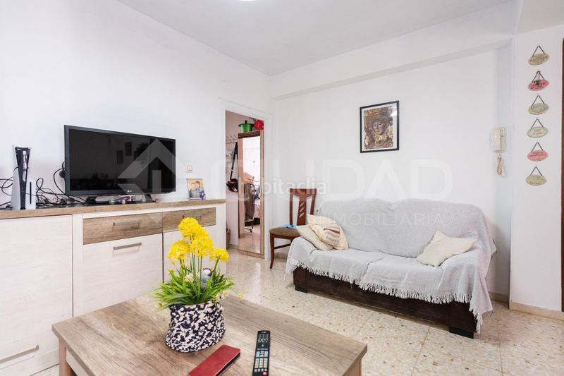 Foto c0c5578b-0e79-4706-abab-9ba7d4a1ef42. Pis a Juan XXIII - Rochelambert Sevilla