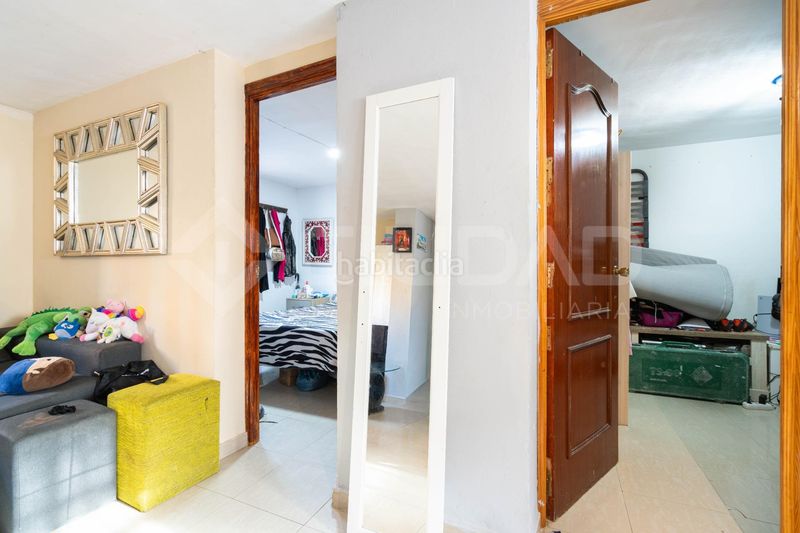 Foto d7f20158-5e80-4df9-b78d-4c21b2c02b9b. Pis a Los Pájaros Sevilla