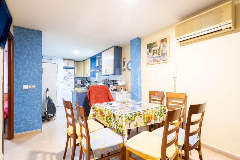 Foto b154d62c-7d3e-4287-8788-e2144350b3ff. Casa a Sta. Aurelia - Cantábrico - Atlàntico - La Romería Sevilla