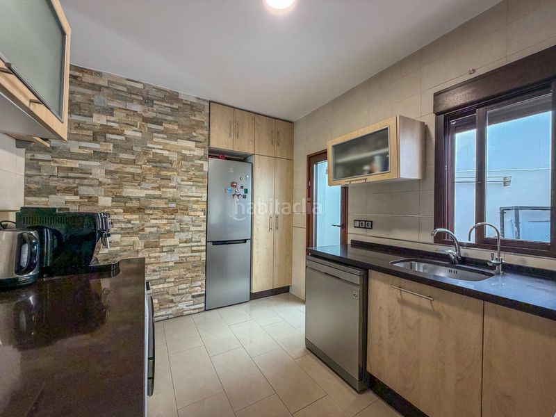 Foto 8be85ab9-da7c-4731-84a8-7801f6211ff2. Casa a schiera con riscaldamento piscina in Laguna Beach Torrox
