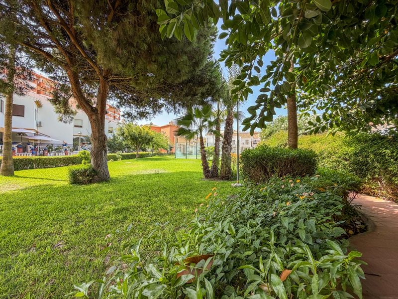 Foto 9545855a-8a09-4092-a440-fe3ab49990ef. Casa a schiera con riscaldamento piscina in Laguna Beach Torrox