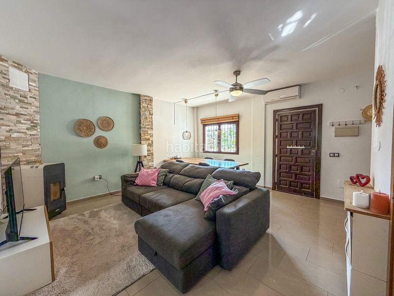 Foto ac403c06-6223-4313-af66-d6b25d34a316. Casa a schiera con riscaldamento piscina in Laguna Beach Torrox