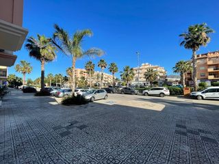 Aparcament cotxe en Avenida del pe�oncillo 46. Plazas garaje el pe�oncillo primera l�nea