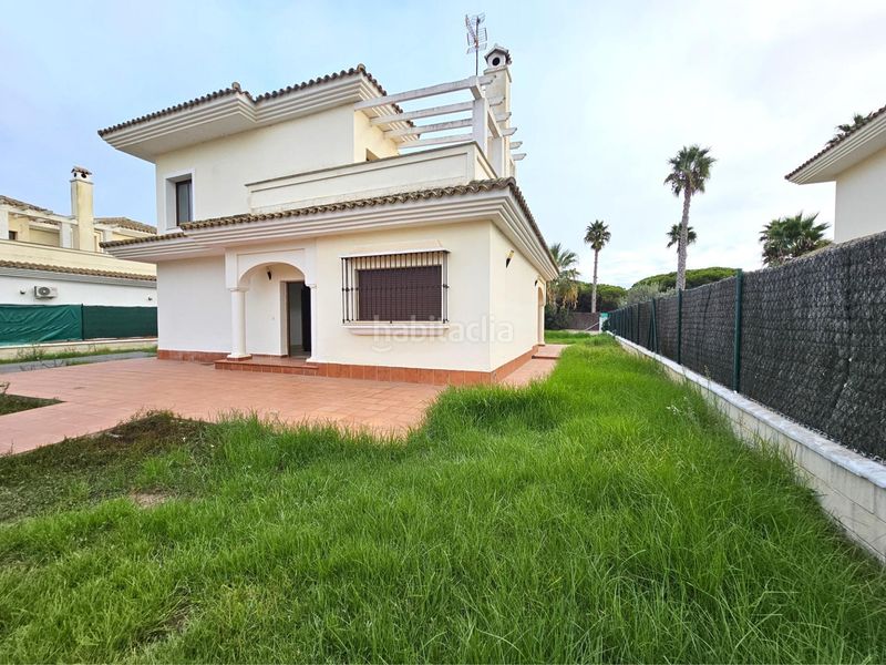 Foto 44568ca2-bc1f-4180-8280-7cd33b812480. Xalet amb aparcament piscina a Novo Sancti Petri Chiclana de la Frontera