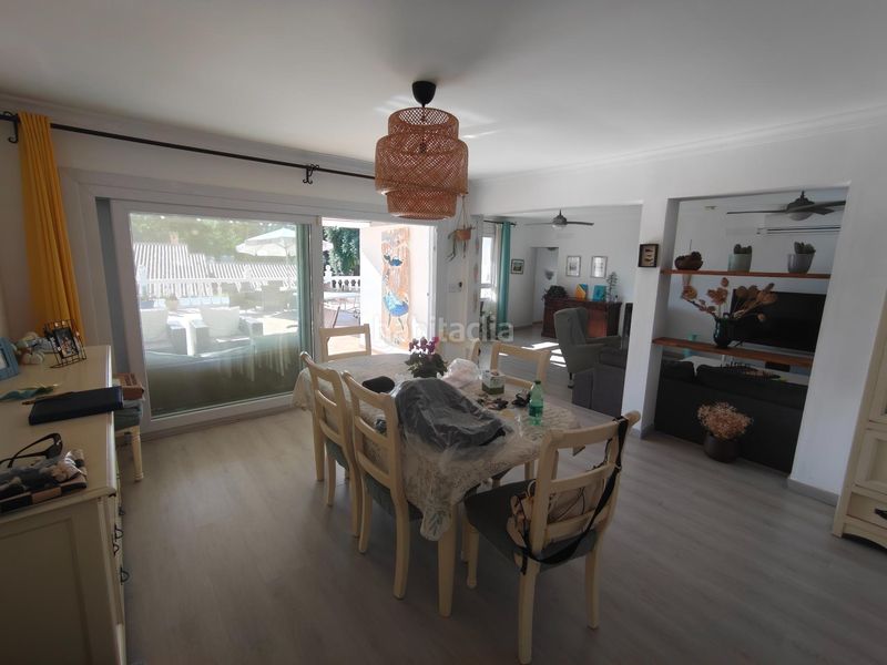 Foto aadd9dcf-d204-49b3-ba85-42c4e9d84e77. Xalet amb calefacció aparcament piscina a Sotogrande costa Sotogrande